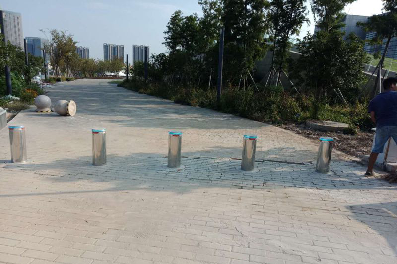 江苏省宜兴市图书馆
